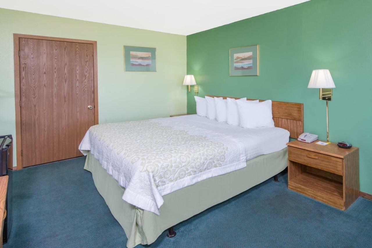 Days Inn By Wyndham Mountain Grove المظهر الخارجي الصورة